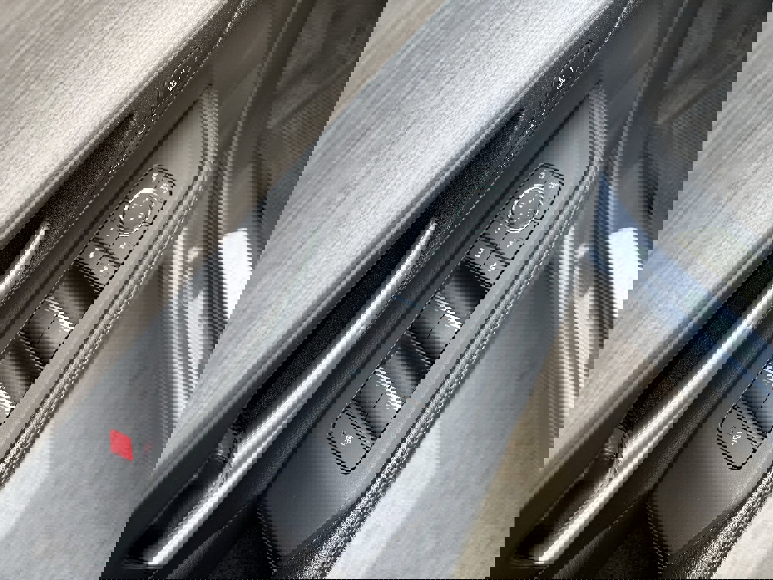 Used 2024 Toyota Grand Highlander Limited image 26