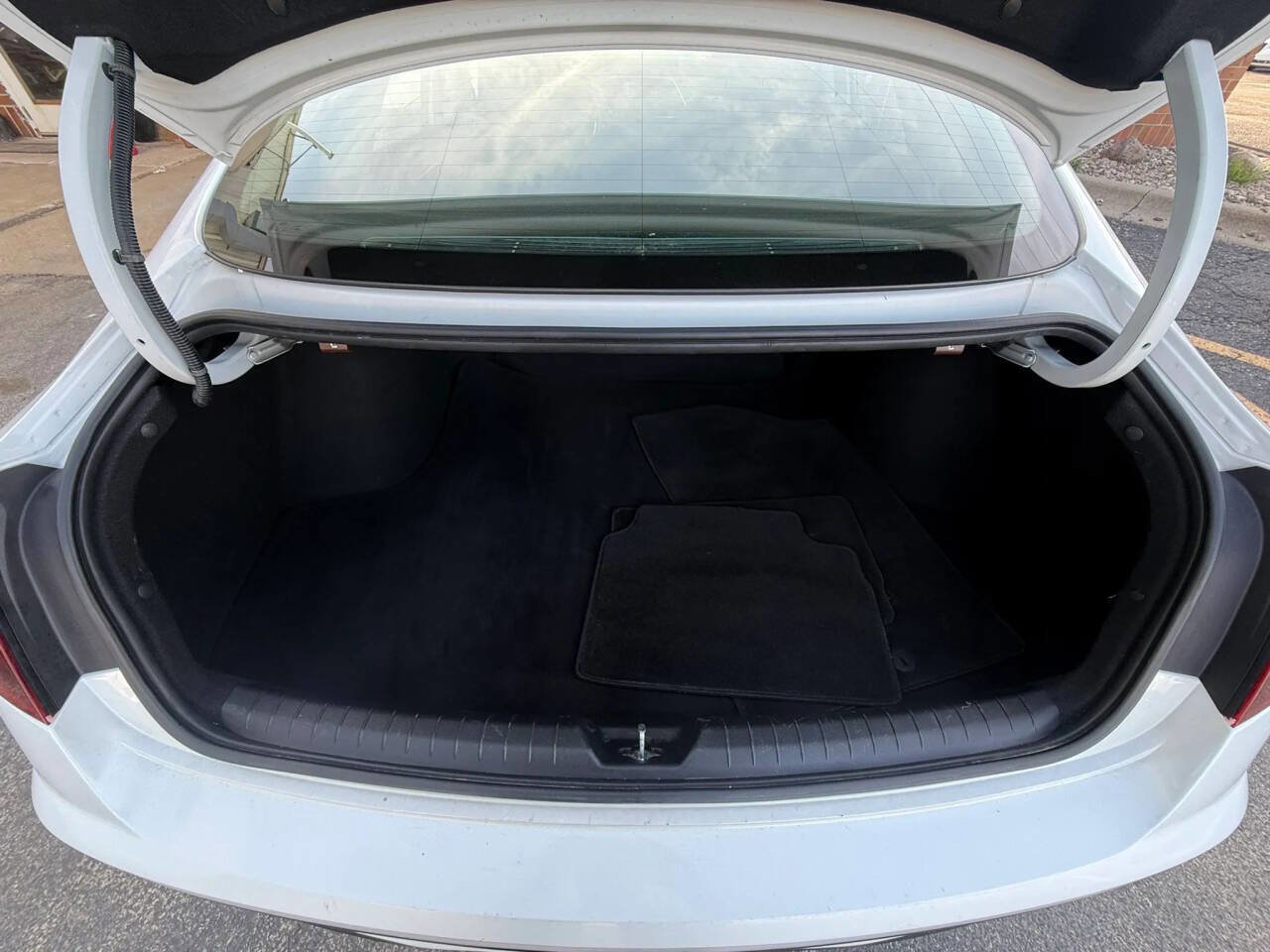 Used 2021 Hyundai Sonata SEL FWD image 12