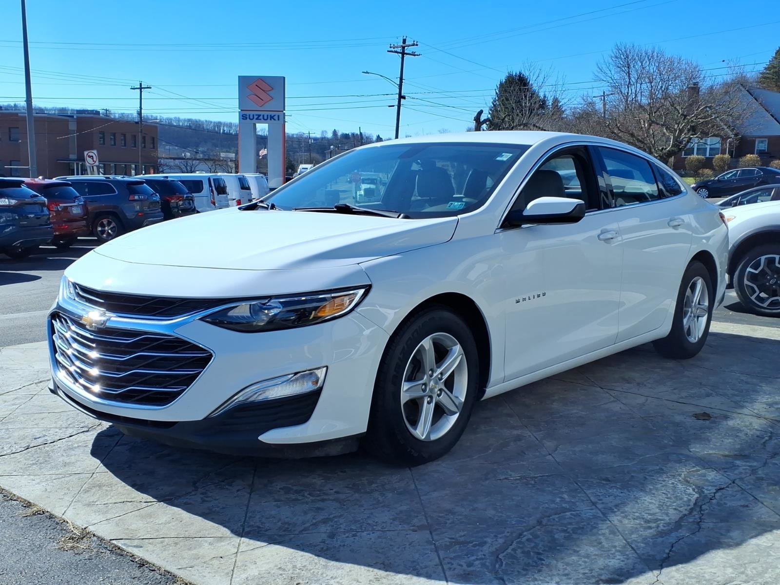 Used 2022 Chevrolet Malibu LS w/ Driver Confidence Package image 5