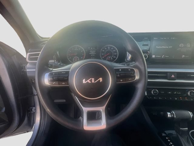 Used 2022 Kia K5 LXS FWD image 11