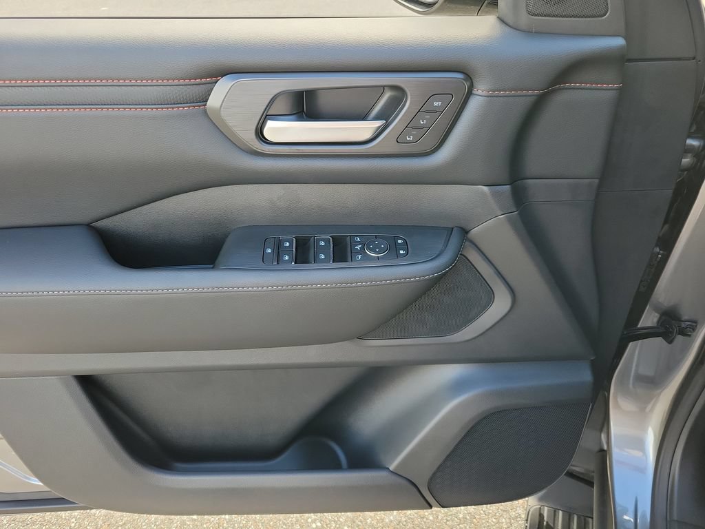New 2026 Nissan Armada PRO-4X AWD/4WD image 13