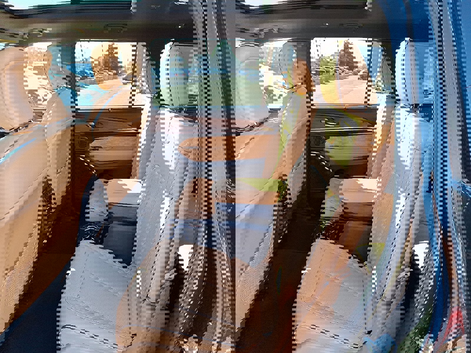 Used 2023 Jeep Grand Cherokee L Summit w/ Advanced Protech Group IV image 11