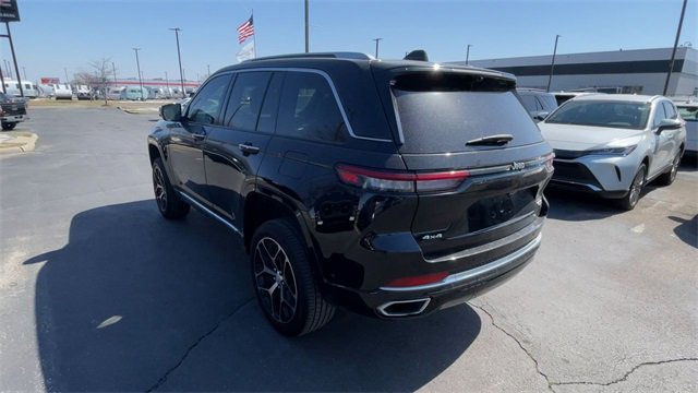 Used 2022 Jeep Grand Cherokee Summit image 8