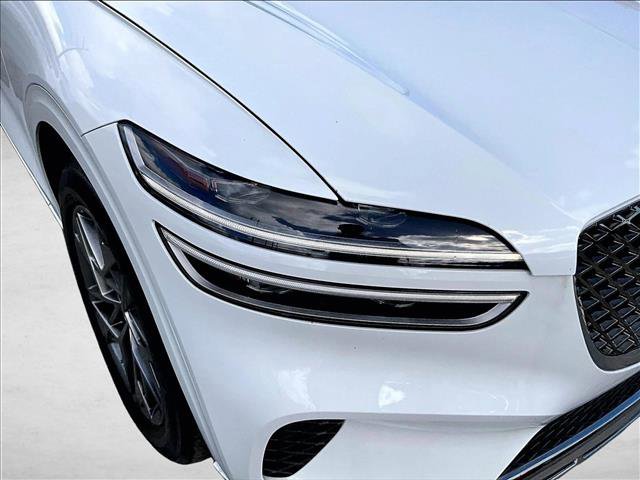 Used 2025 Genesis GV70 2.5T w/ Select Package image 28