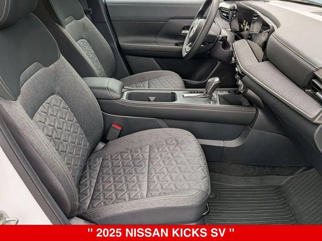 Certified 2025 Nissan Kicks SV AWD/4WD image 36