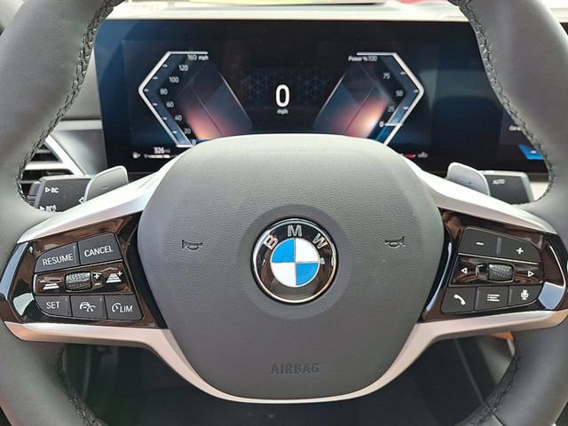 Used 2025 BMW 330i xDrive Sedan w/ Premium Package image 17