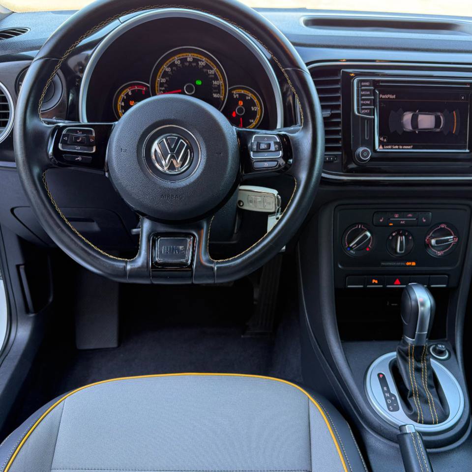 Used 2016 Volkswagen Beetle 1.8T Dune FWD image 10