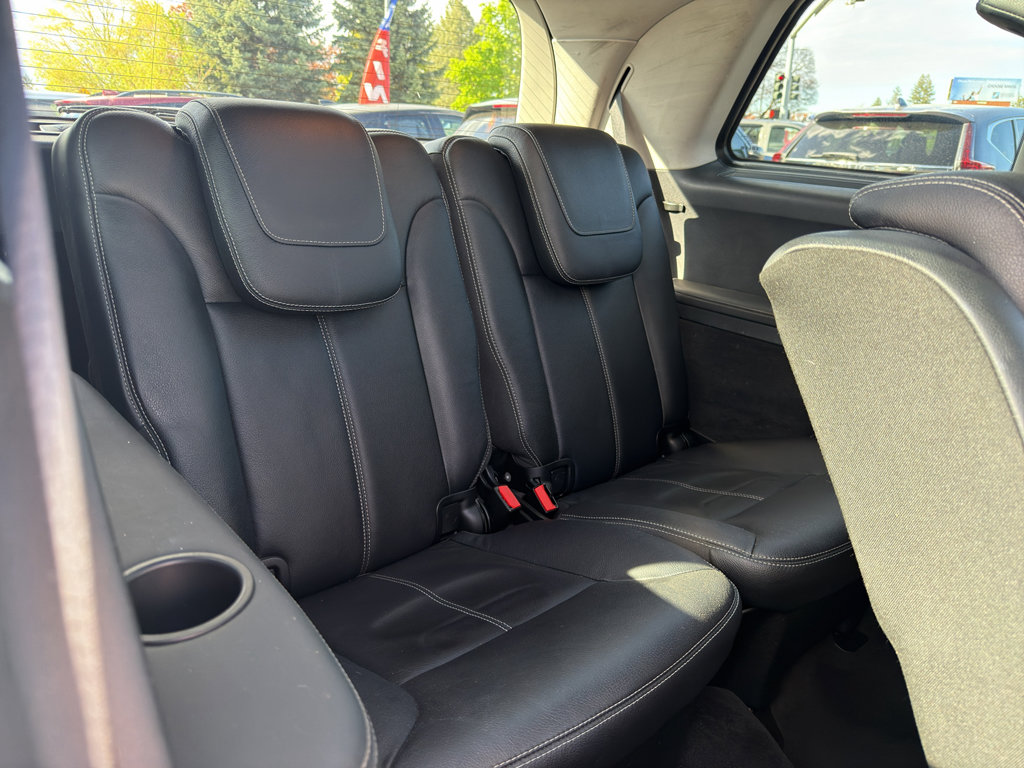 Used 2012 Mercedes-Benz GL 550 4MATIC image 19