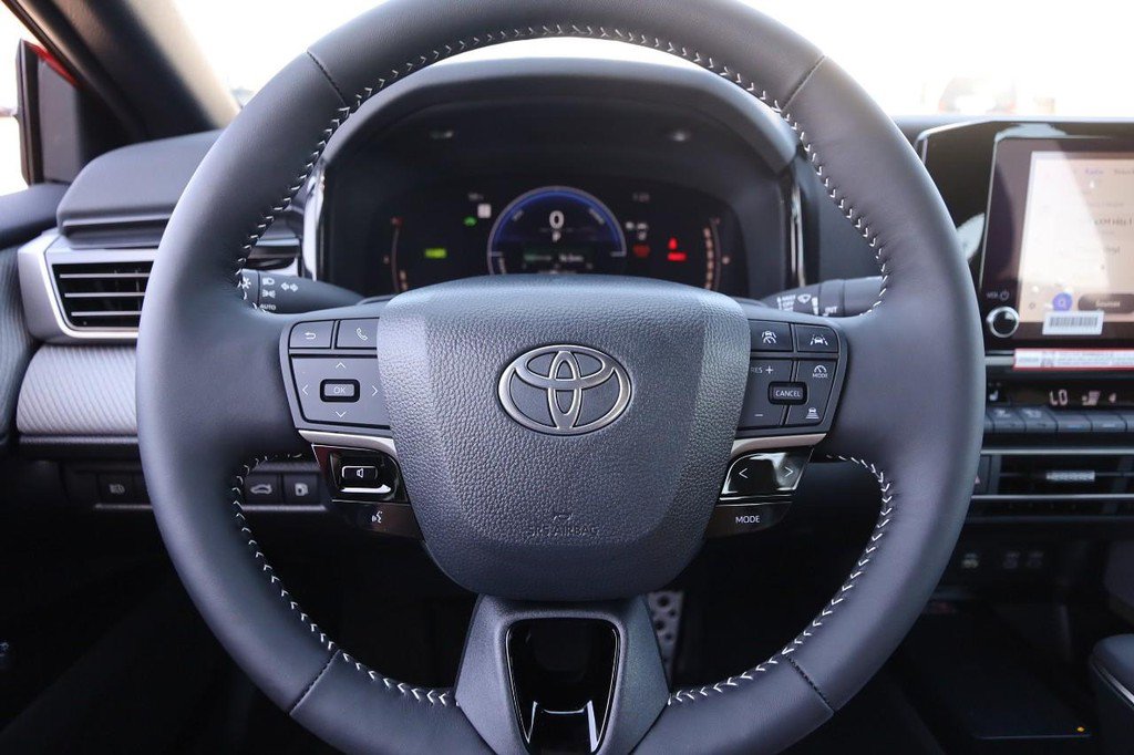 New 2026 Toyota Camry SE w/ Convenience Package FWD image 10