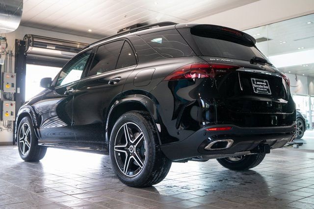 New 2026 Mercedes-Benz GLE 450e 4MATIC image 6