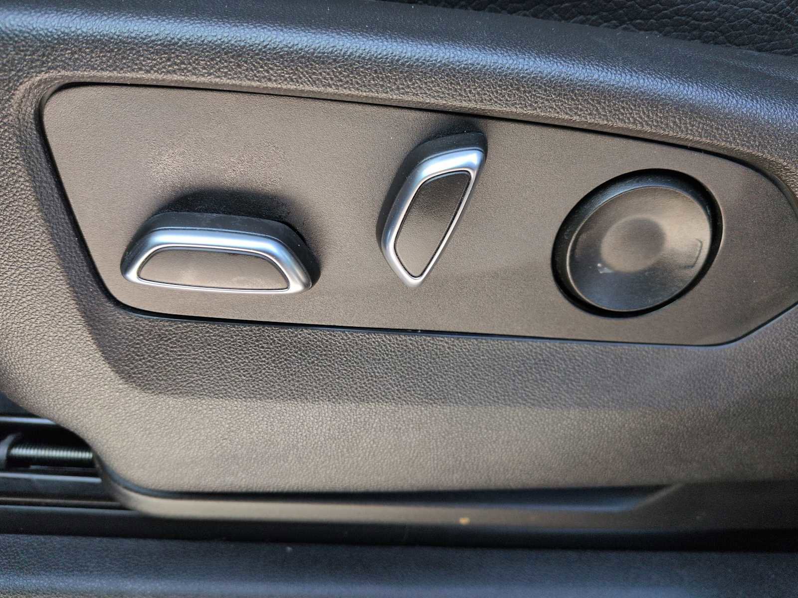 Used 2023 GMC Sierra 1500 Denali image 15