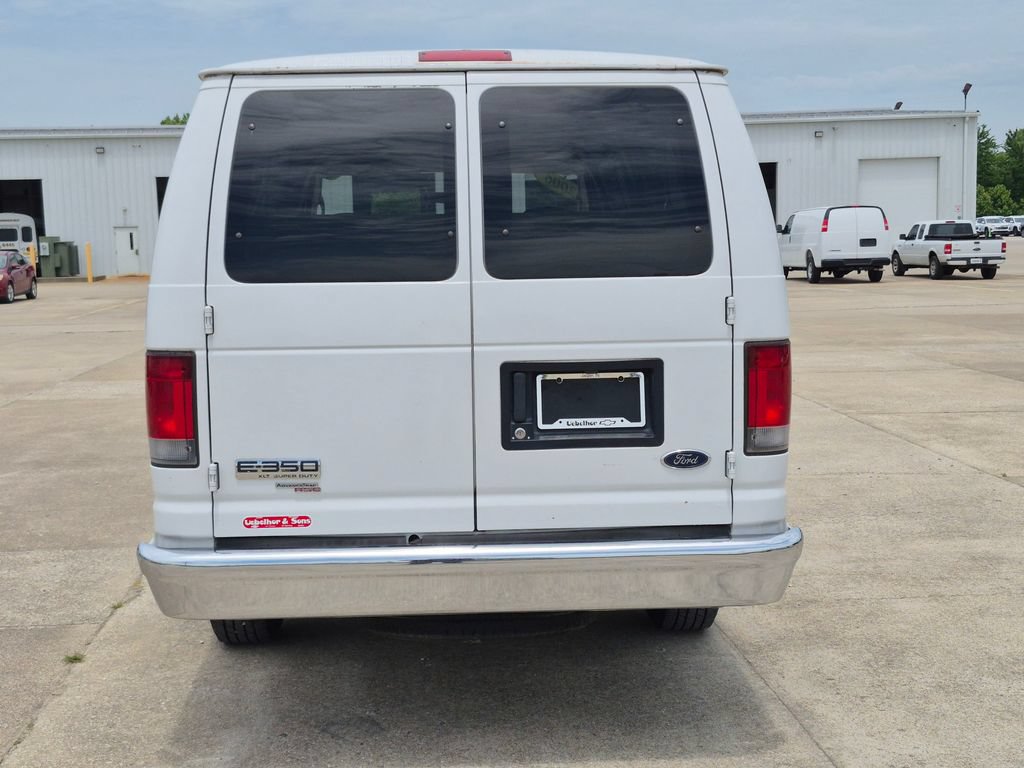 Used 2006 Ford E-350 and Econoline 350 XL RWD image 6