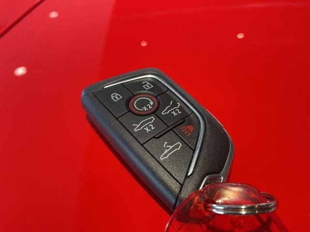 Used 2025 Chevrolet Corvette Stingray Premium Conv w/ Z51 Performance Package image 25