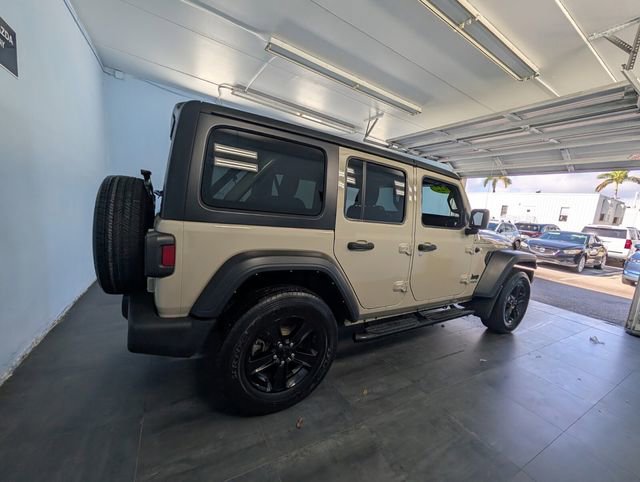 Used 2022 Jeep Wrangler Unlimited Sport image 11