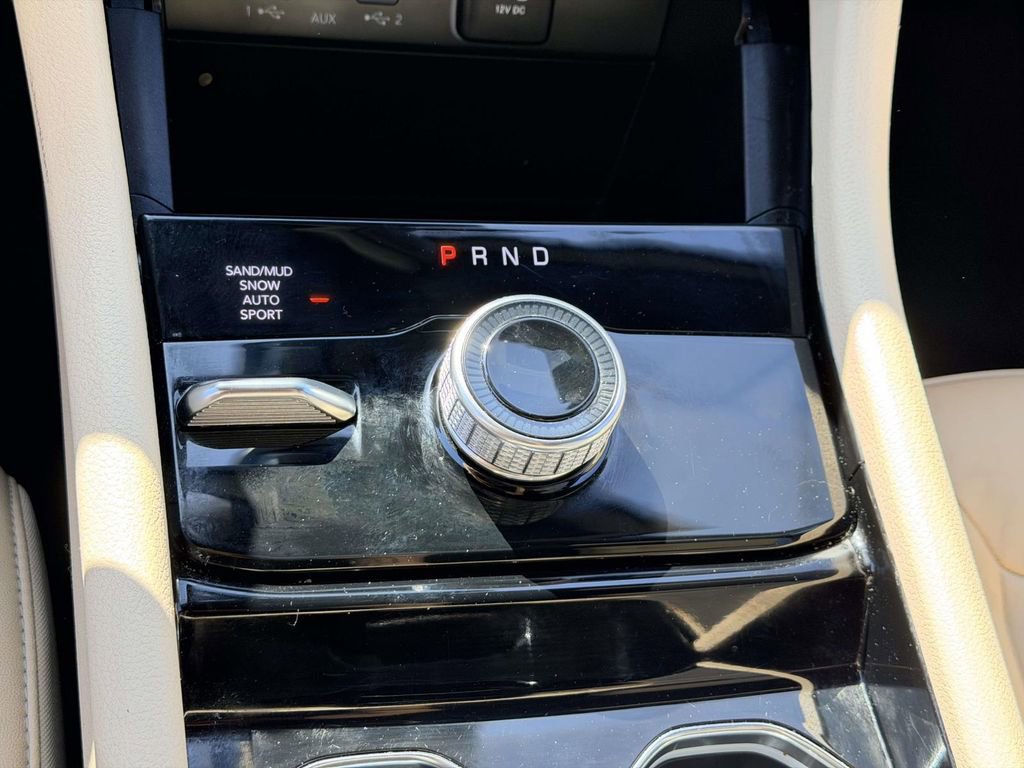 Used 2023 Jeep Grand Cherokee L Limited AWD/4WD image 6