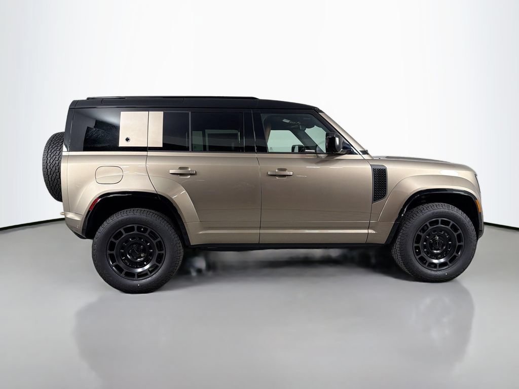 New 2026 Land Rover Defender 110 OCTA AWD/4WD image 4