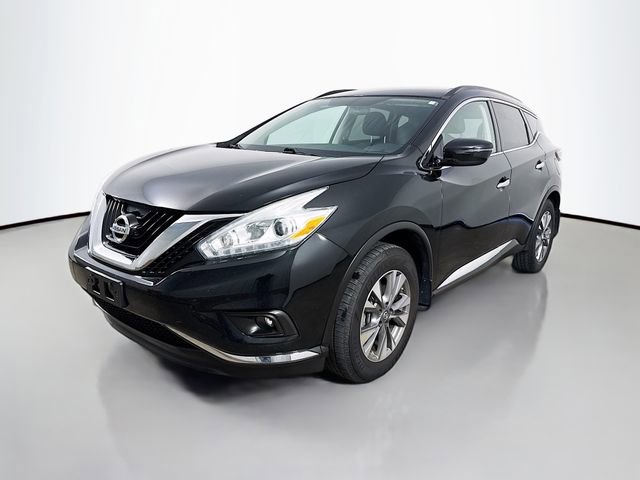 Used 2017 Nissan Murano SV image 3
