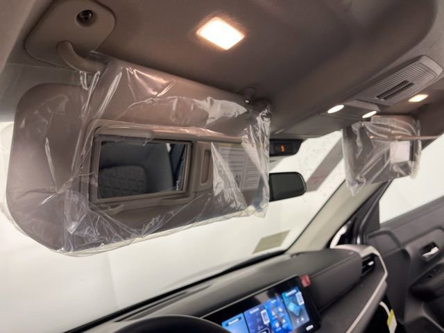 New 2026 Nissan Kicks SV w/ SV Premium Package image 36