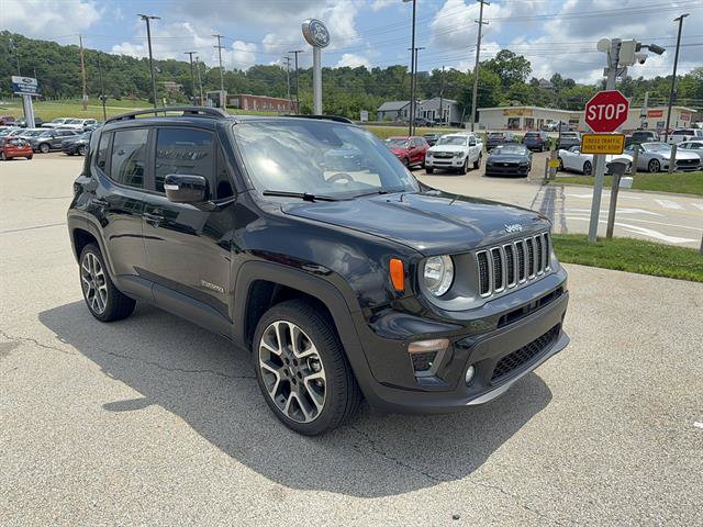 Used 2022 Jeep Renegade Limited w/ Sun, Sound & Wheels Group AWD/4WD image 9