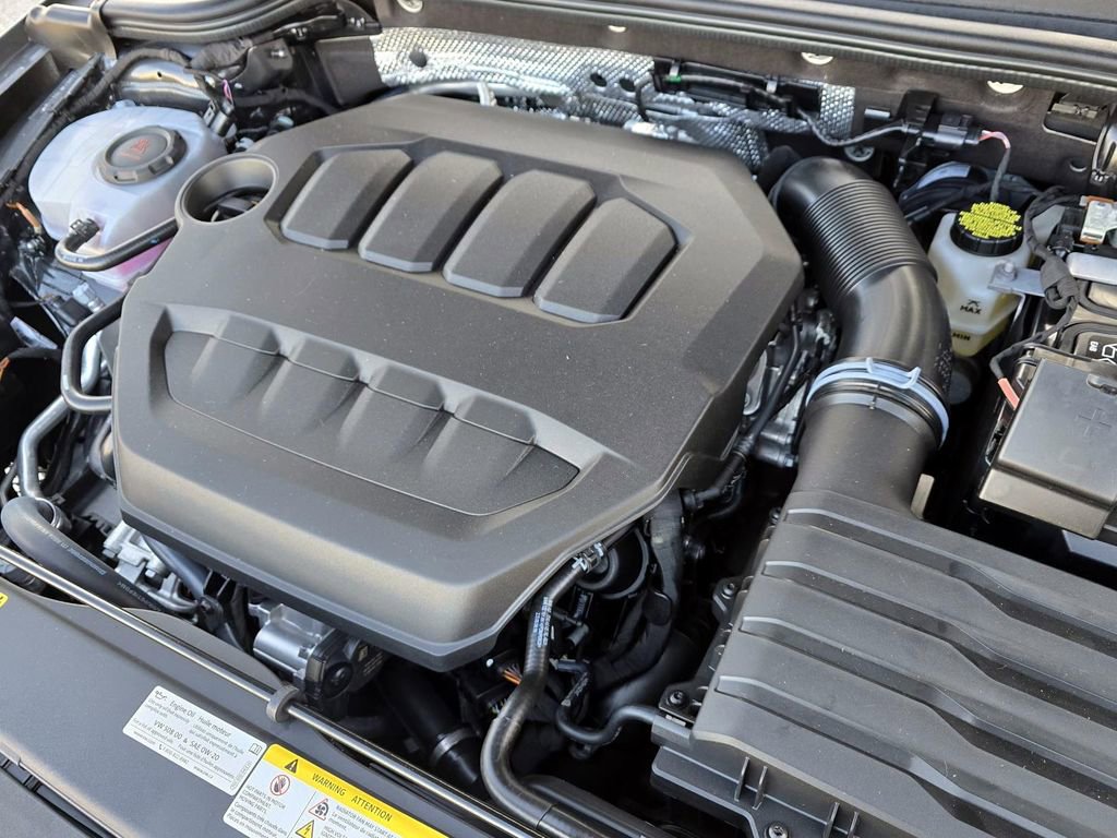 New 2026 Volkswagen GTI SE FWD image 7