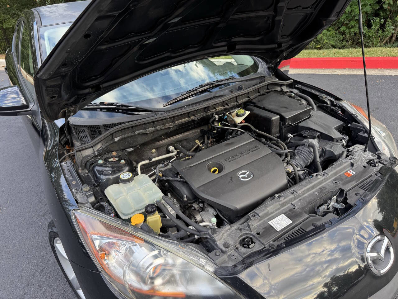 Used 2010 MAZDA MAZDA3 i Sport image 16