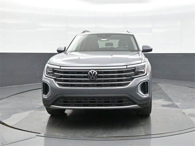 New 2026 Volkswagen Atlas SE image 2
