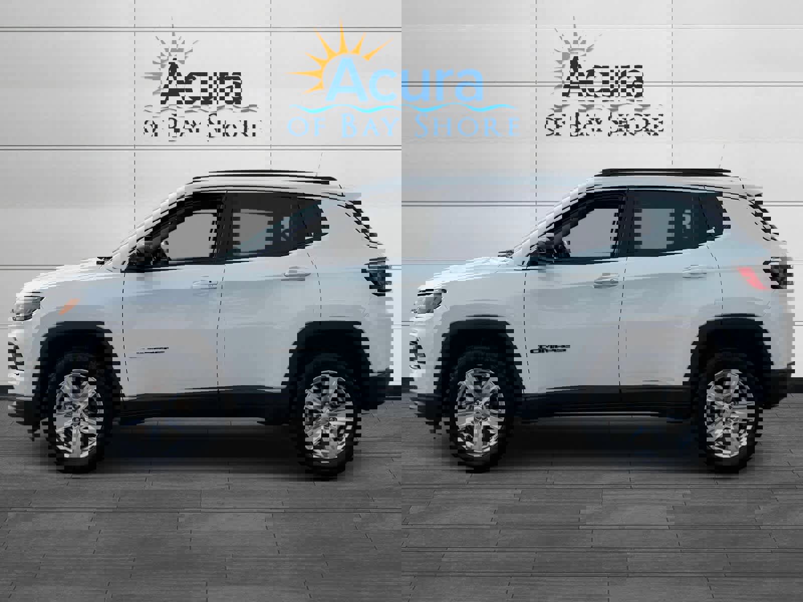 Used 2022 Jeep Compass Latitude image 4