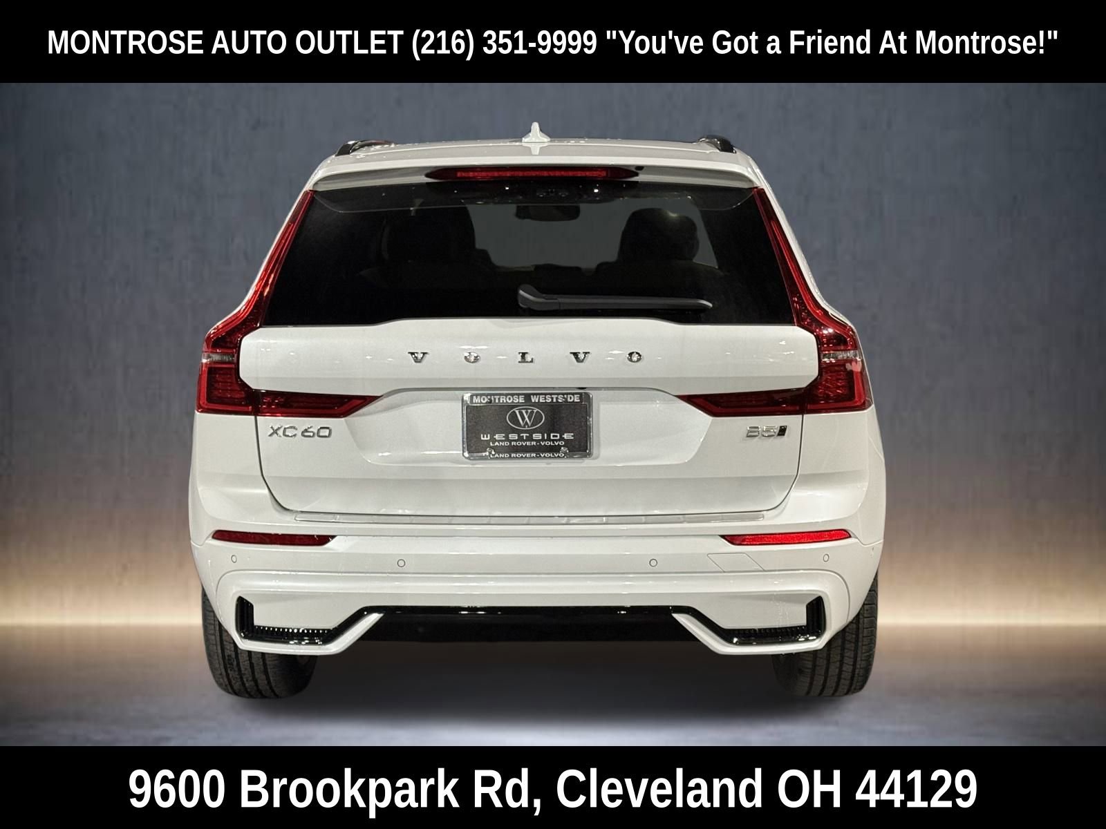 New 2026 Volvo XC60 B5 Plus w/ Climate Package image 4