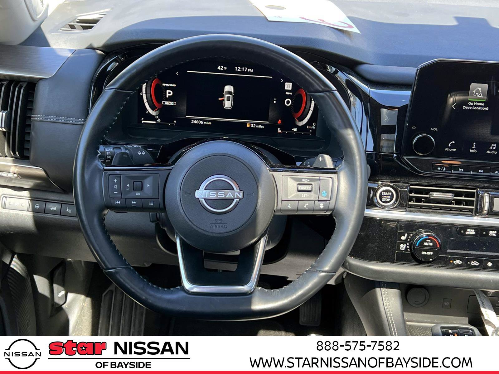 Used 2023 Nissan Pathfinder Platinum w/ Lighting Package (N93) image 13