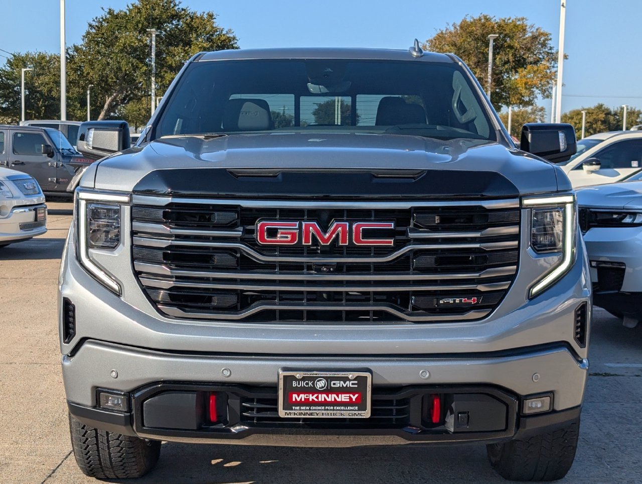 Used 2026 GMC Sierra 1500 AT4 w/ AT4 Premium Package AWD/4WD image 6