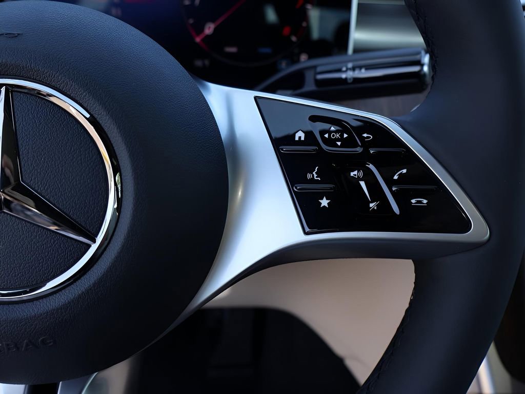 Certified 2025 Mercedes-Benz C 300 4MATIC Sedan image 30