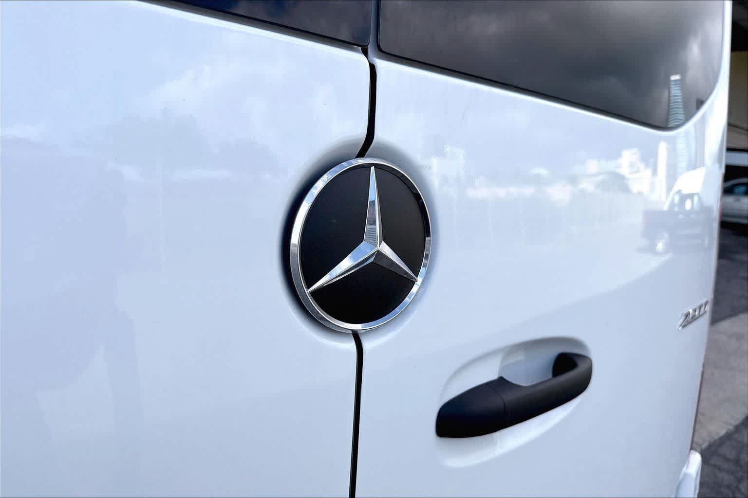 New 2026 Mercedes-Benz Sprinter 2500 image 13
