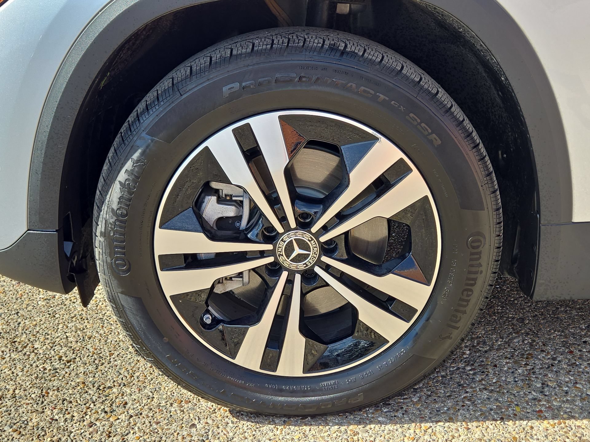 New 2025 Mercedes-Benz GLA 250 4MATIC image 11