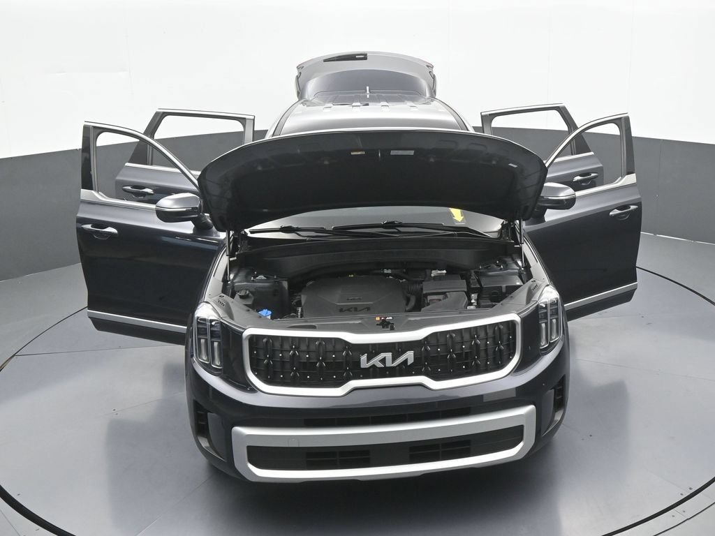 Used 2025 Kia Telluride LX FWD image 70