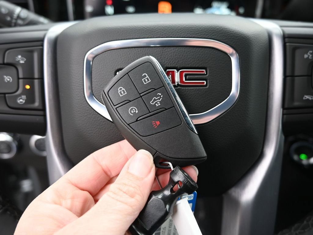 Used 2025 GMC Sierra 3500 SLE w/ SLE Value Package image 38