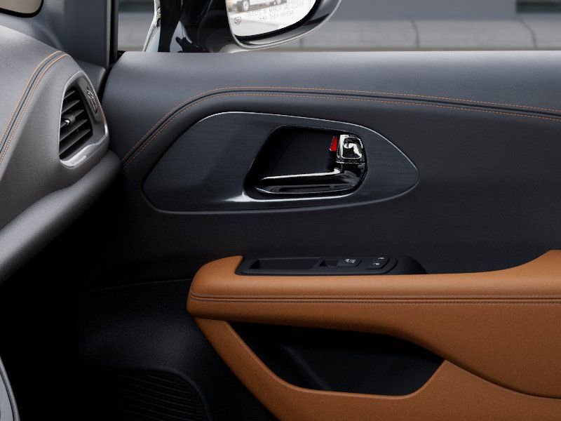 New 2026 Chrysler Pacifica Pinnacle image 26