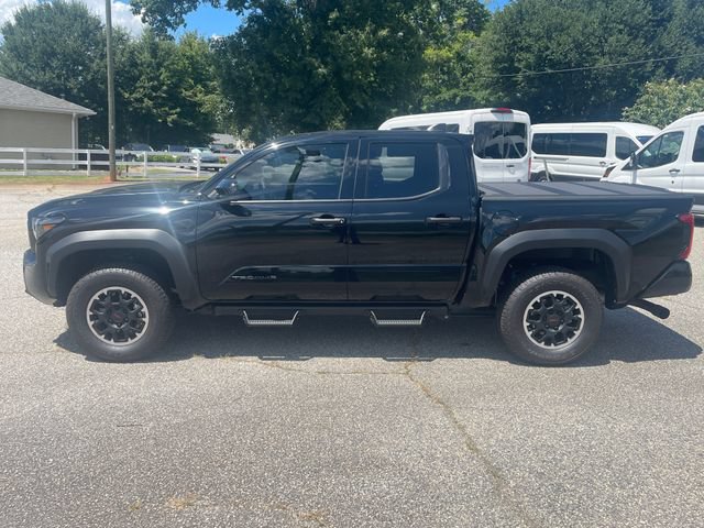 Used 2026 Toyota Tacoma TRD Off-Road AWD/4WD image 8