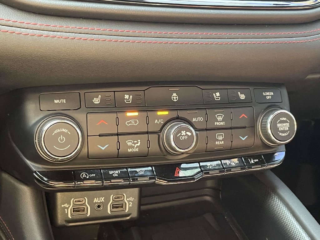 Used 2023 Dodge Durango GT AWD/4WD image 44
