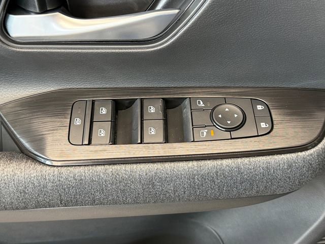 New 2026 Nissan Kicks SV w/ Cold Weather Package image 10