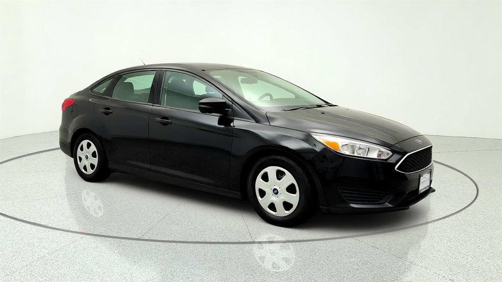 Used 2016 Ford Focus S FWD image 3