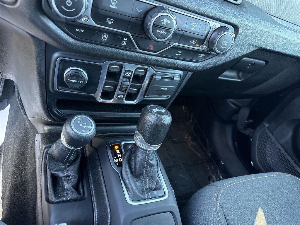 Used 2024 Jeep Wrangler Sport S image 20