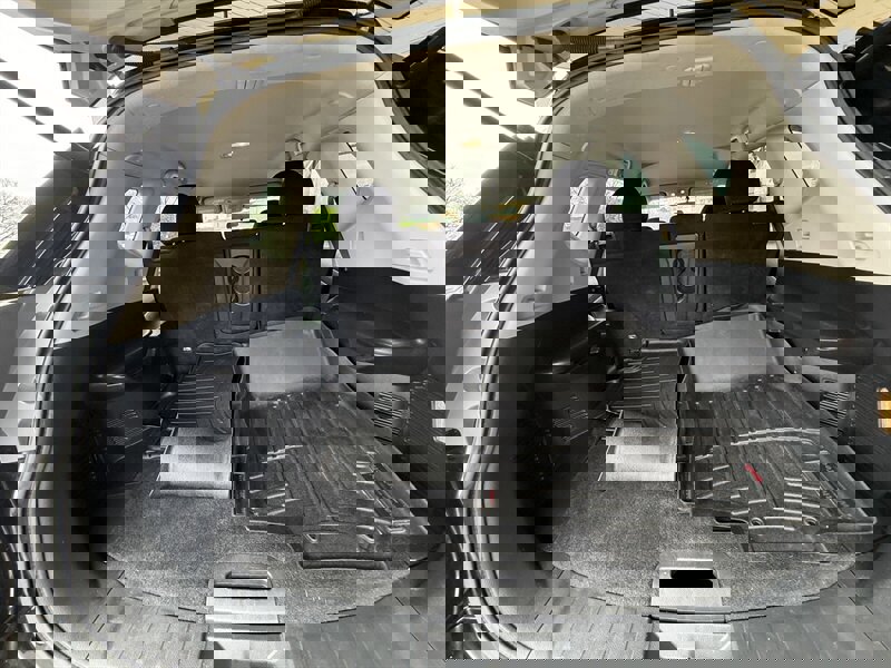 Used 2014 Nissan Rogue SV image 15