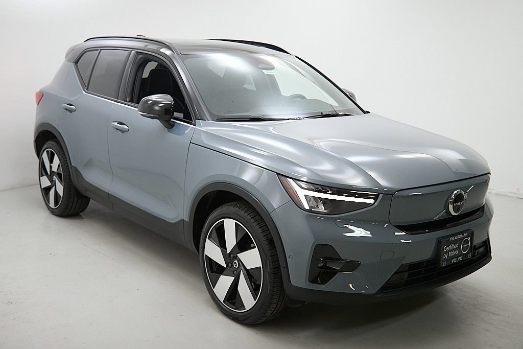 Certified 2023 Volvo XC40 Recharge Ultimate w/ Protection Package Premier image 4