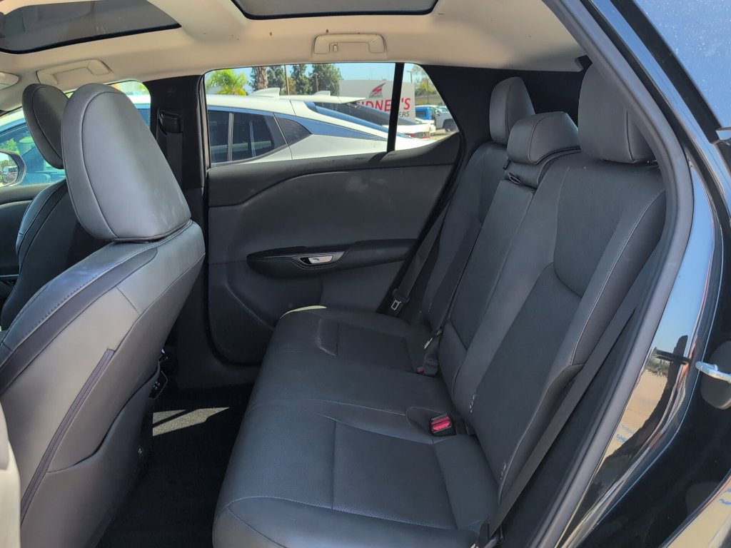 Used 2023 Lexus RZ 450e Premium w/ Technology Package AWD/4WD image 9
