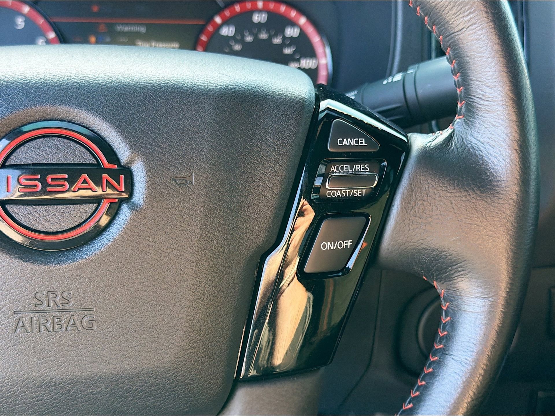 Used 2024 Nissan Frontier Pro-X image 35