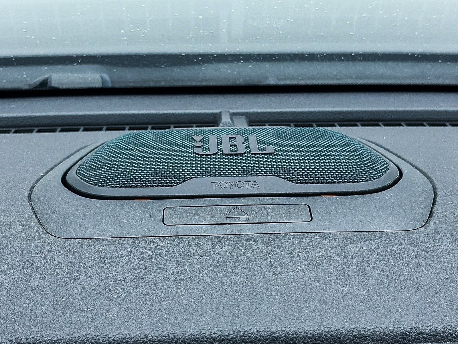 Used 2024 Toyota Tacoma TRD Off-Road w/ TRD Off Road Upgrade Package image 8