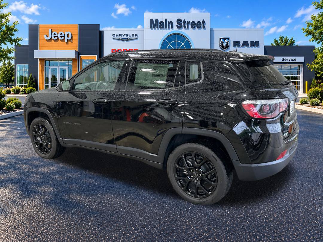 New 2026 Jeep Compass Latitude AWD/4WD image 3