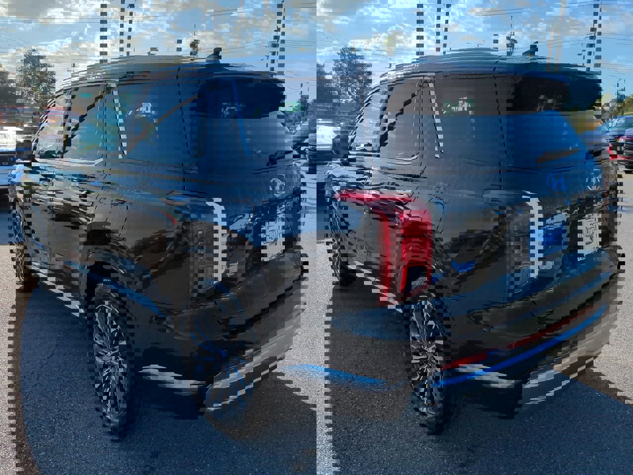 Used 2024 Hyundai Palisade Calligraphy image 6
