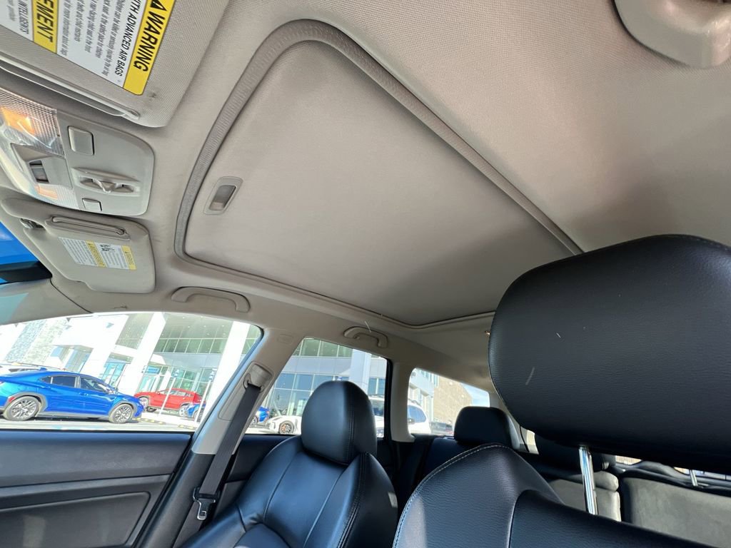 Used 2009 Subaru Outback 2.5XT Limited image 18