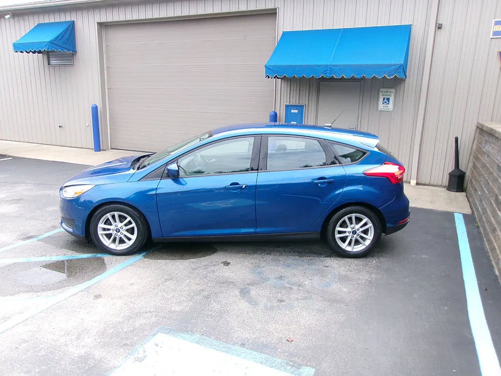 Used 2018 Ford Focus SE FWD image 5